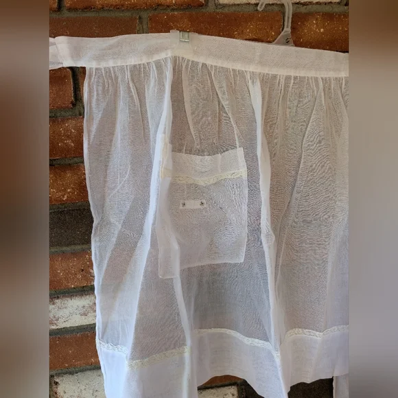 White Sheer half Apron with Red Trim - Picture 4 of 8